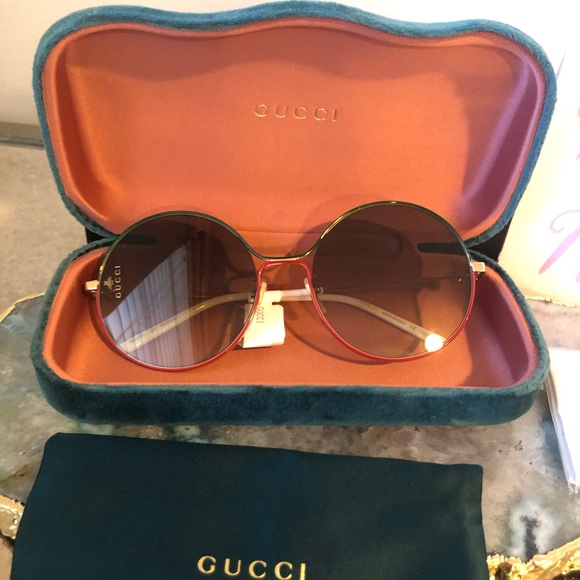 ✨❤️💚 Stunning Gucci Sunglasses 💚❤️✨ - Picture 2 of 6